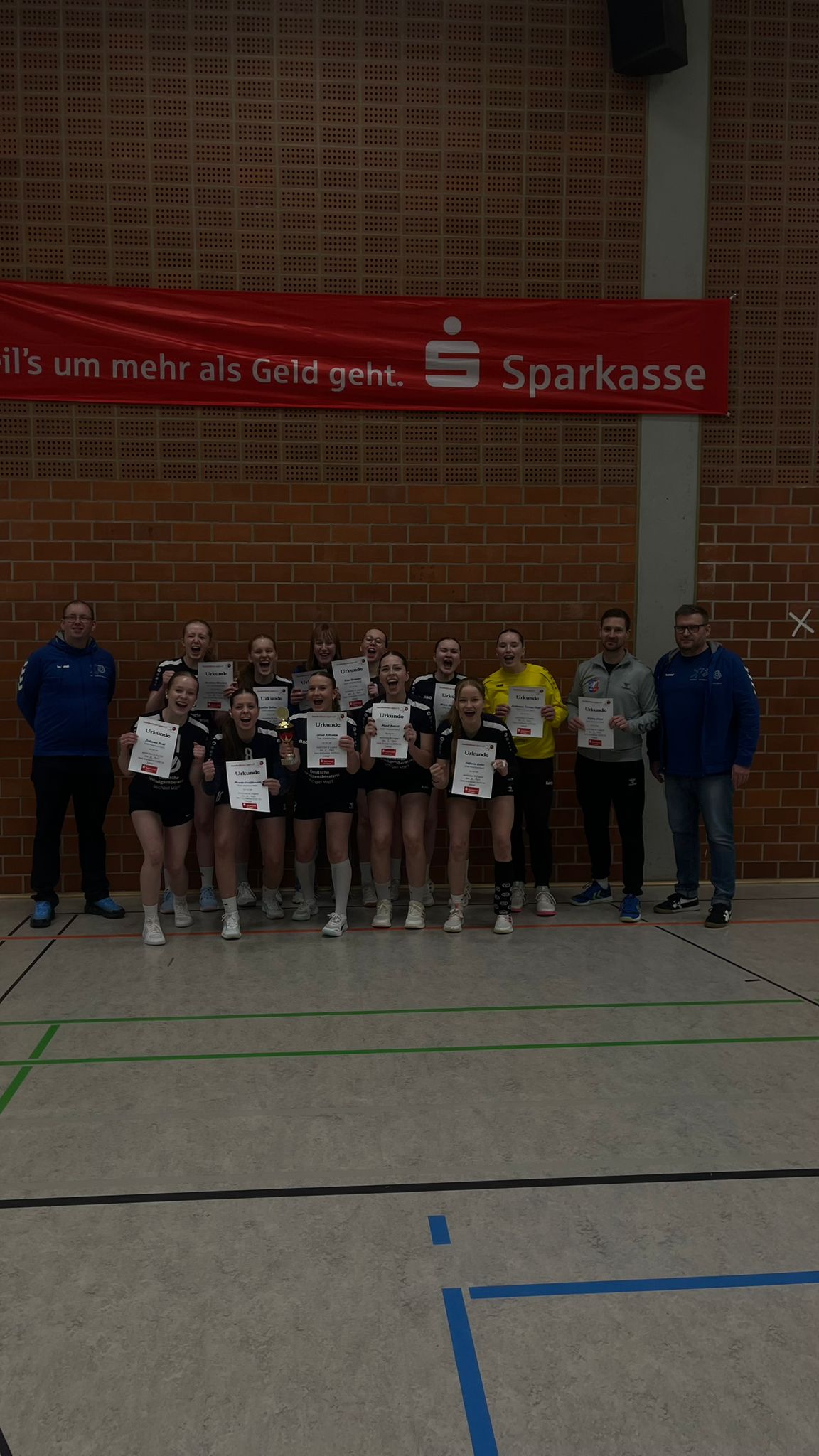 Kreispokalsieger 2026 – Weibliche B-Jugend schreibt ihr eigenes Märchen 7fc36a7b 514b 4661 9705 d1d8860cfa37