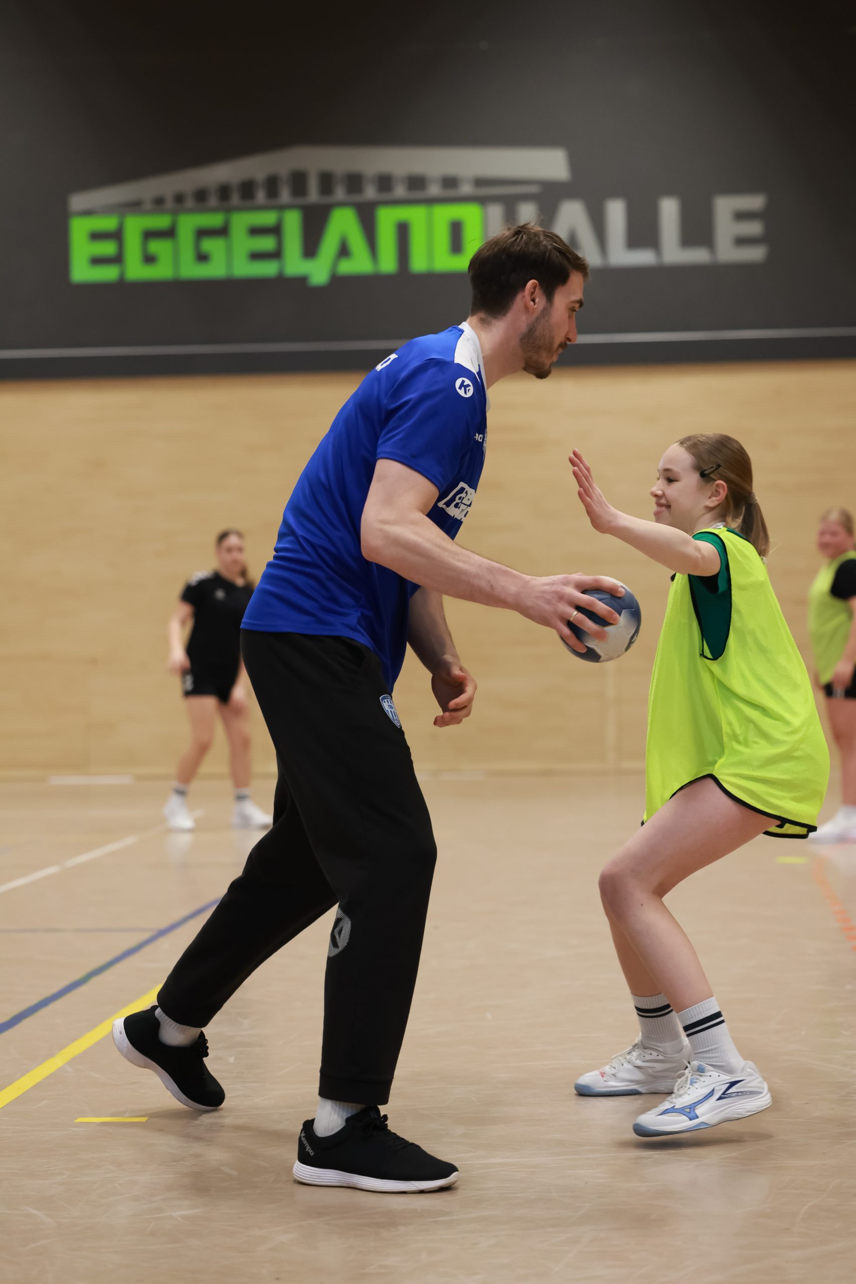 Bundesliga hautnah: TBV-Profis begeistern HSG-Nachwuchs 20260319 1F2A9023 scaled