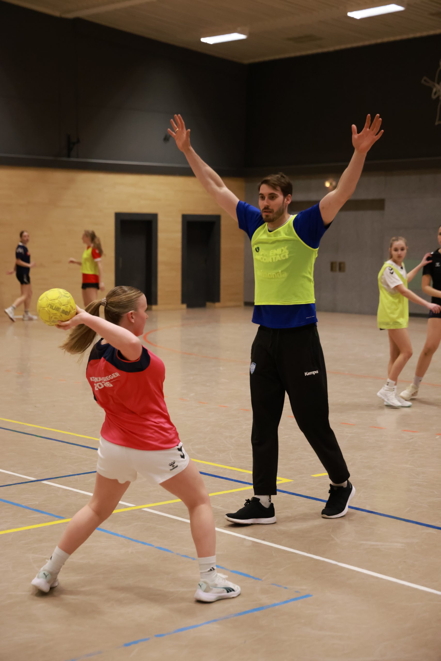 Bundesliga hautnah: TBV-Profis begeistern HSG-Nachwuchs 20260319 IMG 3759 scaled